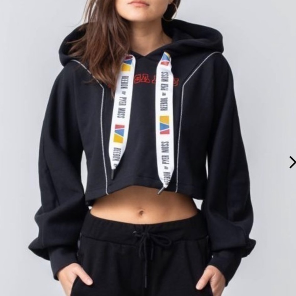 NWT  REEBOK X PYER MOSS CROP HOODIE XS